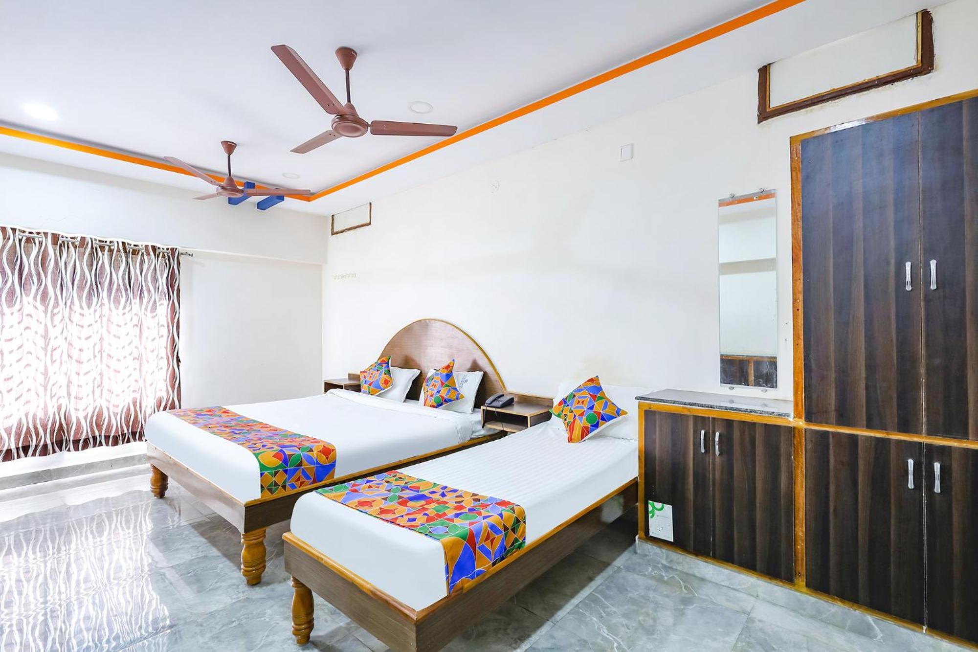 Capital O Lakshmi Residency Hotel Tirupati Kültér fotó
