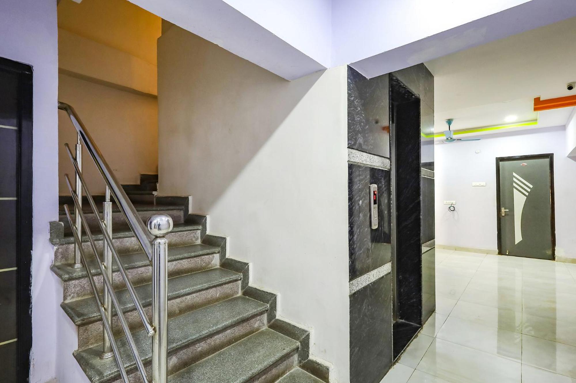Capital O Lakshmi Residency Hotel Tirupati Kültér fotó