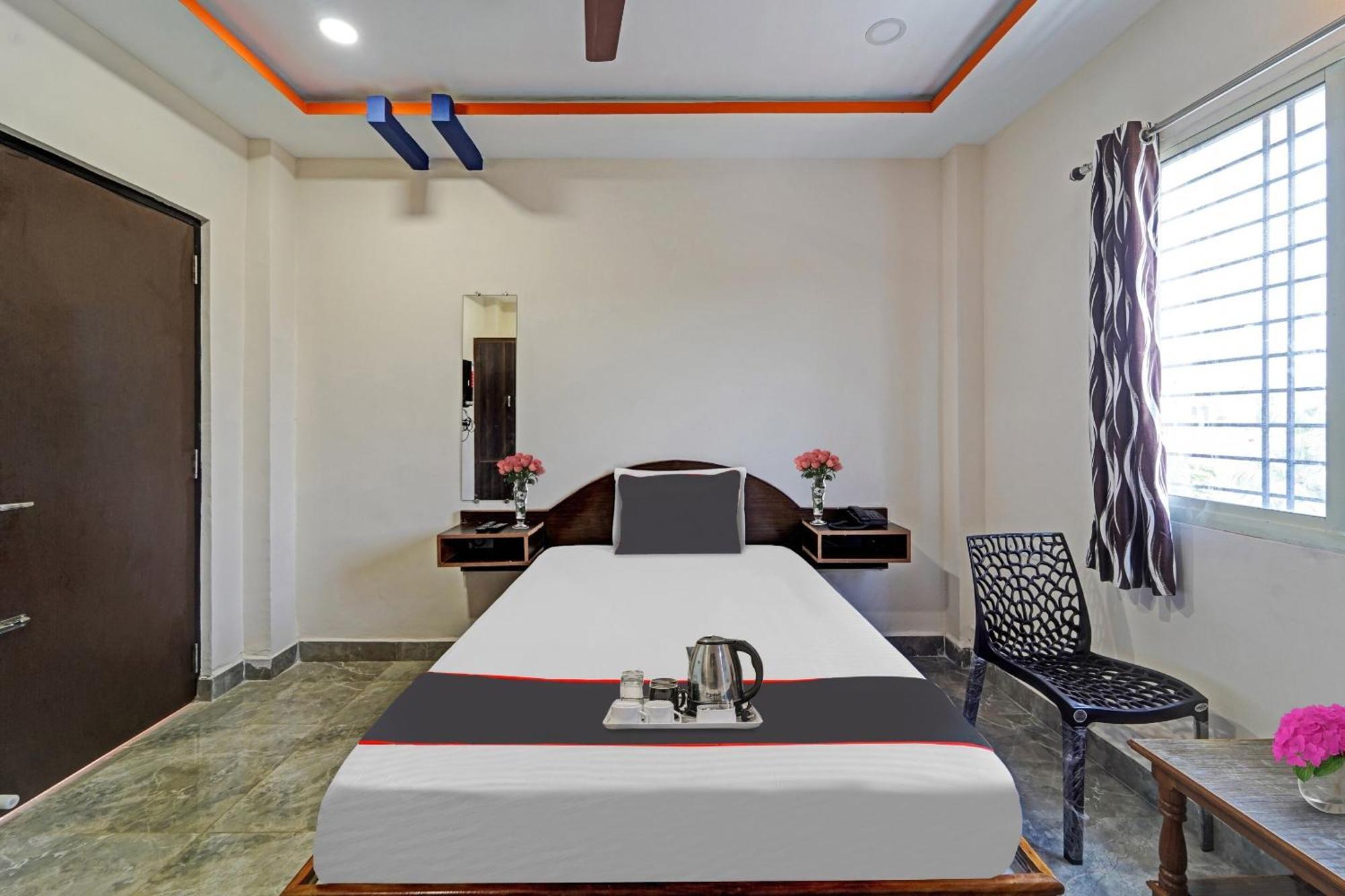 Capital O Lakshmi Residency Hotel Tirupati Kültér fotó